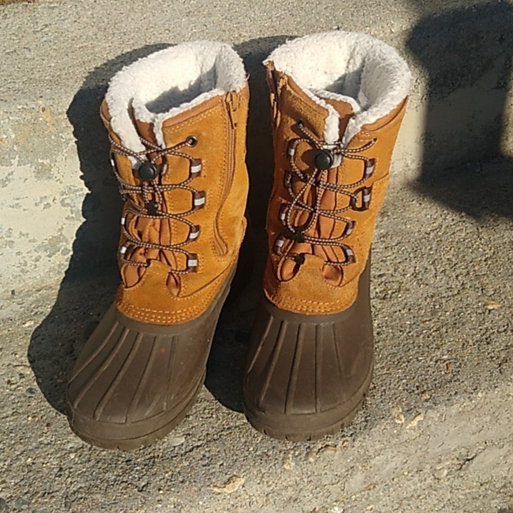 Lands' End boots size 6 youth